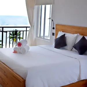 lagati-residence.maheislandhotels.com/